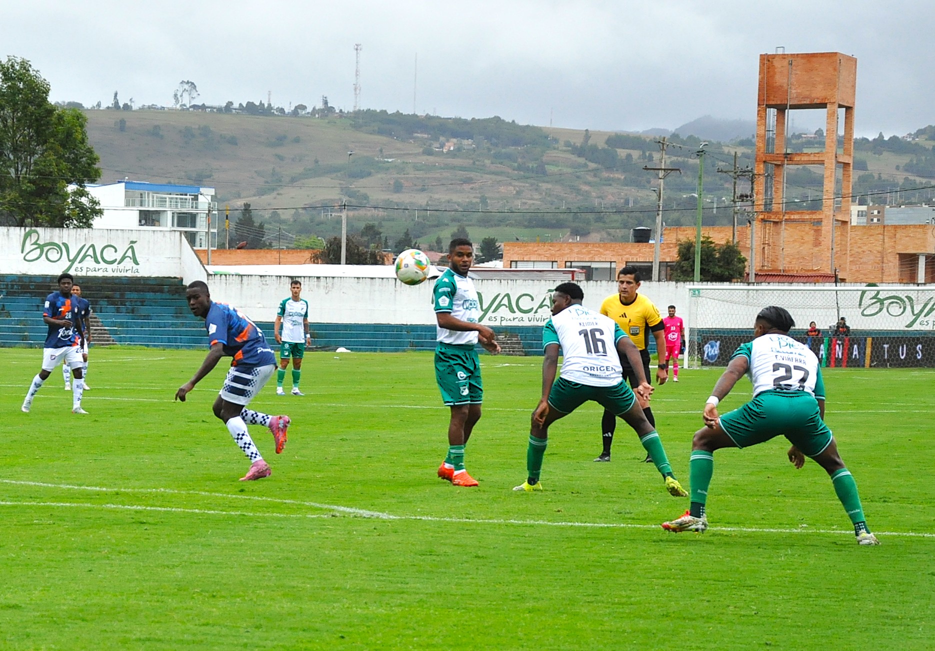Boyacá Chicó derrota al deportivo Cali y lo deja en la cuerda floja de los cuadrangulares
